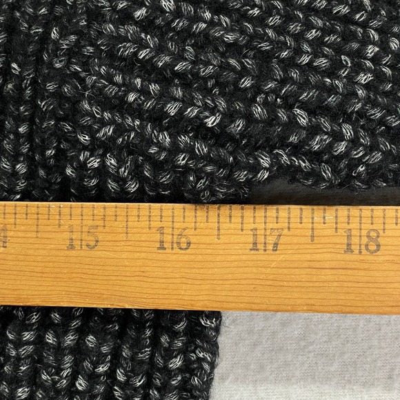 Hand Knit Sweater Womens‎ XS-S Black Speckle Chunky Mock Neck Pullover Soft Cozy - Picture 3 of 6